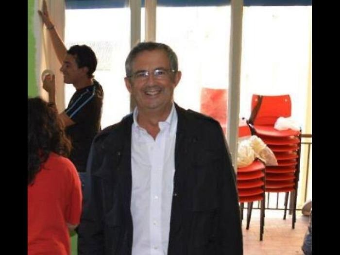 https://www.tp24.it/immagini_articoli/01-05-2026/1777612977-0-arnone-torna-in-carcere.jpg