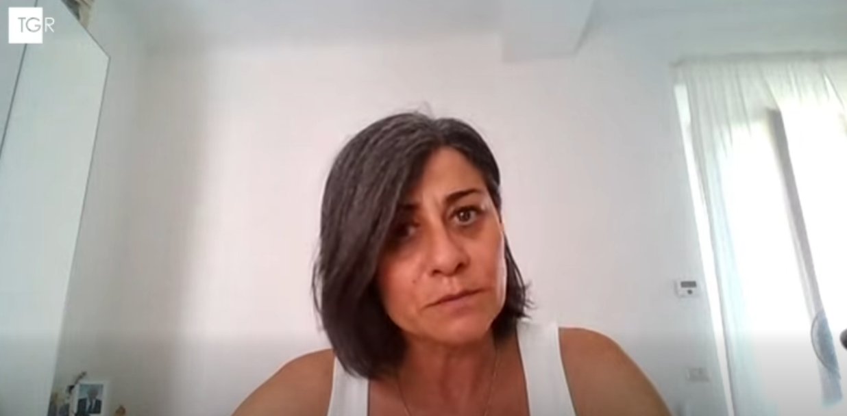 https://www.tp24.it/immagini_articoli/01-06-2026/1780307686-0-da-milano-a-marsala-dopo-22-anni-la-storia-della-maestra-elisa.jpg