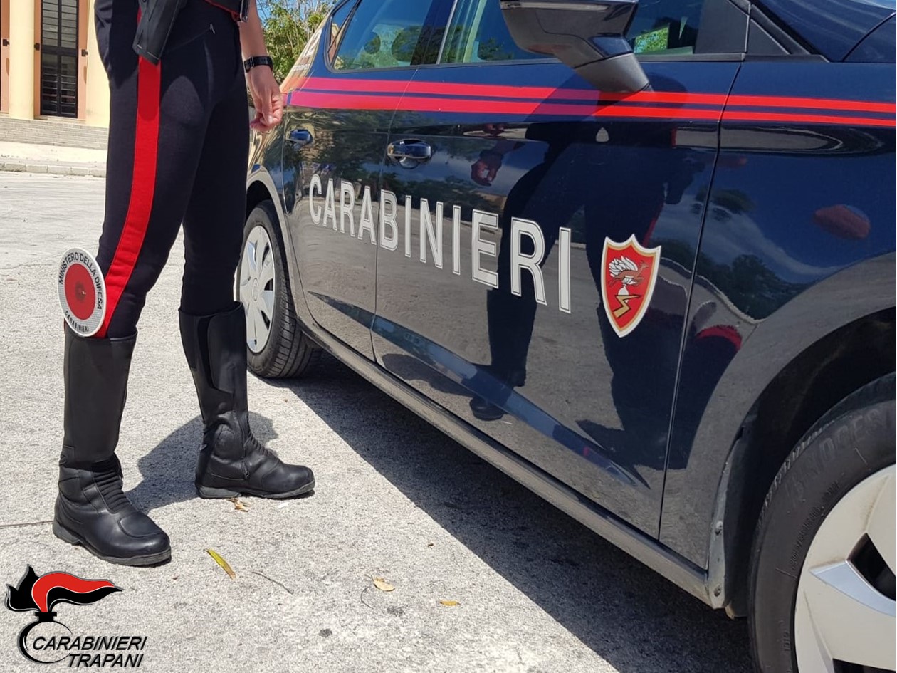 https://www.tp24.it/immagini_articoli/01-07-2025/1751368184-0-alcamo-va-in-in-un-centro-scommesse-e-si-fa-consegnare-del-denaro-arrestato-un-pregiudicato.jpg