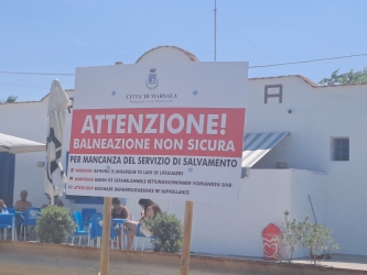 https://www.tp24.it/immagini_articoli/01-07-2026/marsala-san-teodoro-tra-posidonia-e-niente-bagnini-la-protesta-di-un-turista-250.jpg