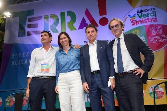 https://www.tp24.it/immagini_articoli/01-09-2026/1788241179-0-sulla-sinistra-che-sa-tutto-ma-non-ha-compreso-niente.jpg