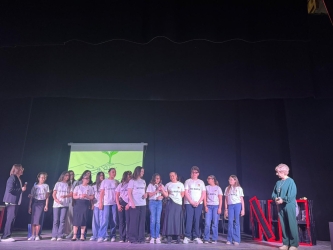 https://www.tp24.it/immagini_articoli/02-06-2026/donne-contro-a-castelvetrano-gli-studenti-portano-in-scena-il-coraggio-della-legalita-250.jpg