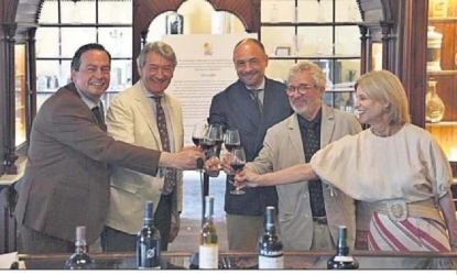 https://www.tp24.it/immagini_articoli/02-06-2026/marsala-entra-nell-alleanza-europea-dei-vini-liquorosi-storici-250.jpg