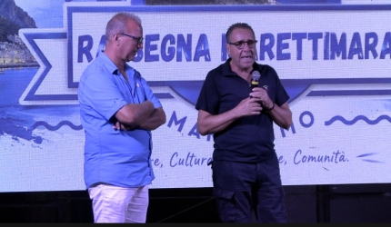 https://www.tp24.it/immagini_articoli/02-09-2026/marettimo-celebra-se-stessa-musica-memoria-e-60-chili-di-cous-cous-alla-rassegna-marettimara-250.jpg