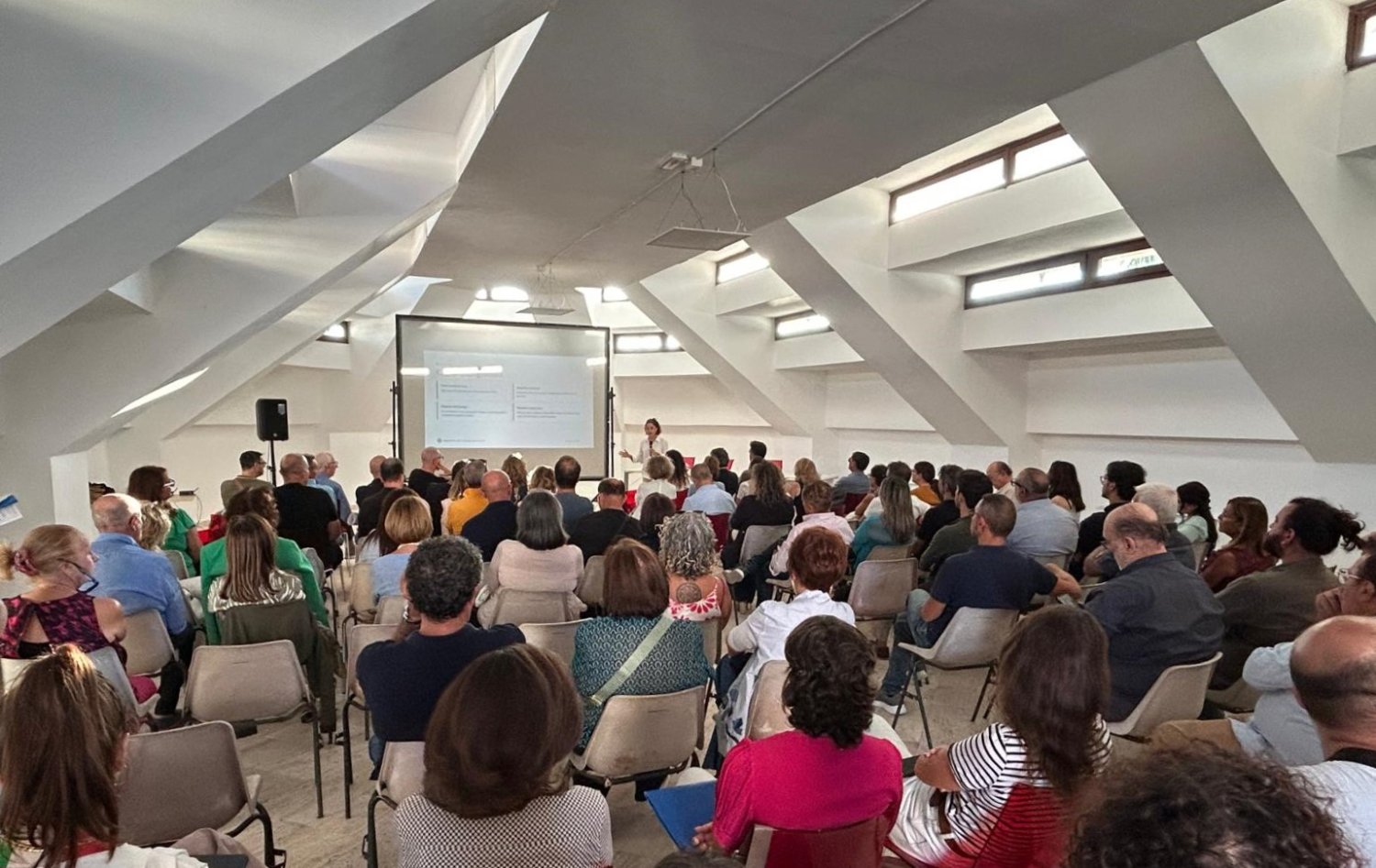 https://www.tp24.it/immagini_articoli/02-10-2026/1790973145-0-marsala-ecco-come-e-andato-il-primo-incontro-con-gli-operatori-turistici.jpg