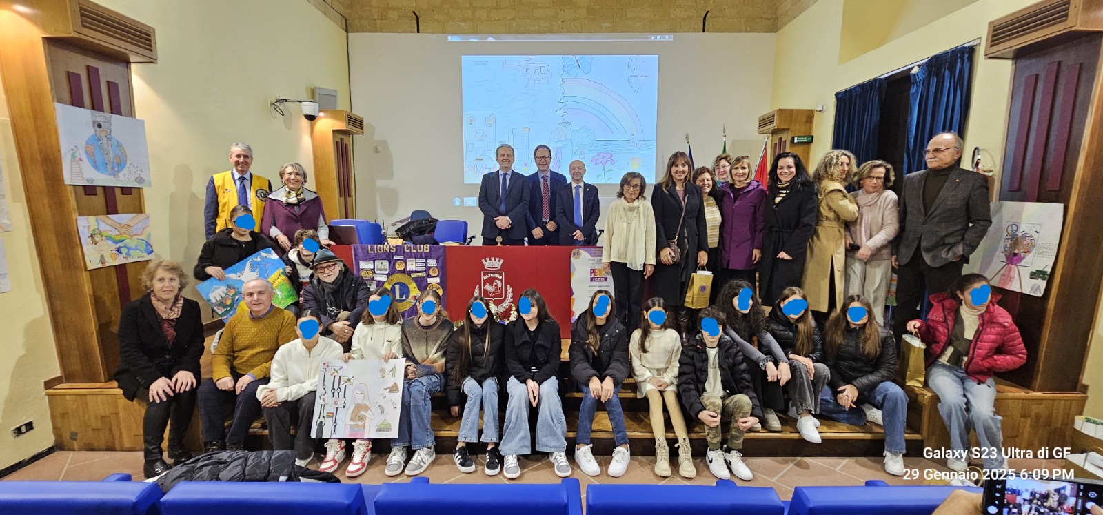 https://www.tp24.it/immagini_articoli/03-02-2025/1738596808-0-un-poster-per-la-pace-il-lions-club-marsala-premia-gli-studenti.jpg