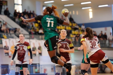 https://www.tp24.it/immagini_articoli/03-05-2026/sport-l-handball-erice-vince-gara-1-di-semifinale-calcio-marsala-e-accademia-eliminate-250.jpg