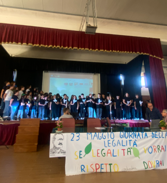 https://www.tp24.it/immagini_articoli/03-06-2025/1748927551-0-all-istituto-di-matteo-di-castelvetrano-gli-studenti-impegnati-nel-progetto-coltiviamo-la-legalita.png