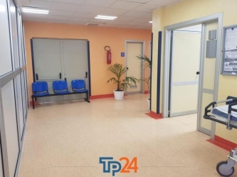 https://www.tp24.it/immagini_articoli/03-06-2026/pronto-soccorso-in-affanno-in-sicilia-manca-il-41-dei-medici-250.jpg