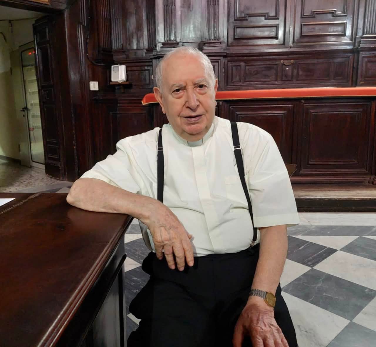 https://www.tp24.it/immagini_articoli/03-08-2026/1785737701-0-trapani-piange-padre-gerardo-storico-parroco-del-santuario-dell-annunziata.jpg