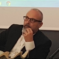 https://www.tp24.it/immagini_articoli/04-06-2026/erice-il-rebus-scontrino-il-libro-dei-bisogni-spariglia-la-corsa-a-sindaco-250.jpg