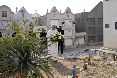 https://www.tp24.it/immagini_articoli/04-07-2026/il-papa-a-lampedusa-ecco-cosa-ha-detto-250.jpg