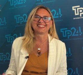 https://www.tp24.it/immagini_articoli/04-08-2026/porta-mazara-tari-le-polemiche-parla-la-sindaca-patti-250.jpg