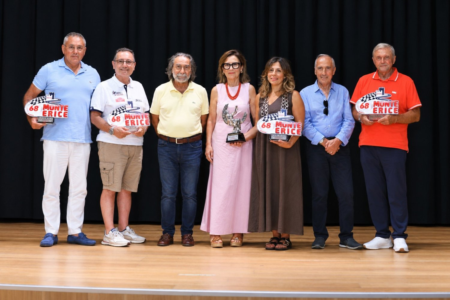 https://www.tp24.it/immagini_articoli/04-09-2026/1788544851-0-monte-erice-a-francesca-aiuto-la-seconda-edizione-del-premio-salvatore-morselli.jpg