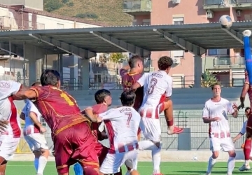 https://www.tp24.it/immagini_articoli/04-10-2026/trapani-che-partita-battuta-la-capolista-reggina-250.jpg