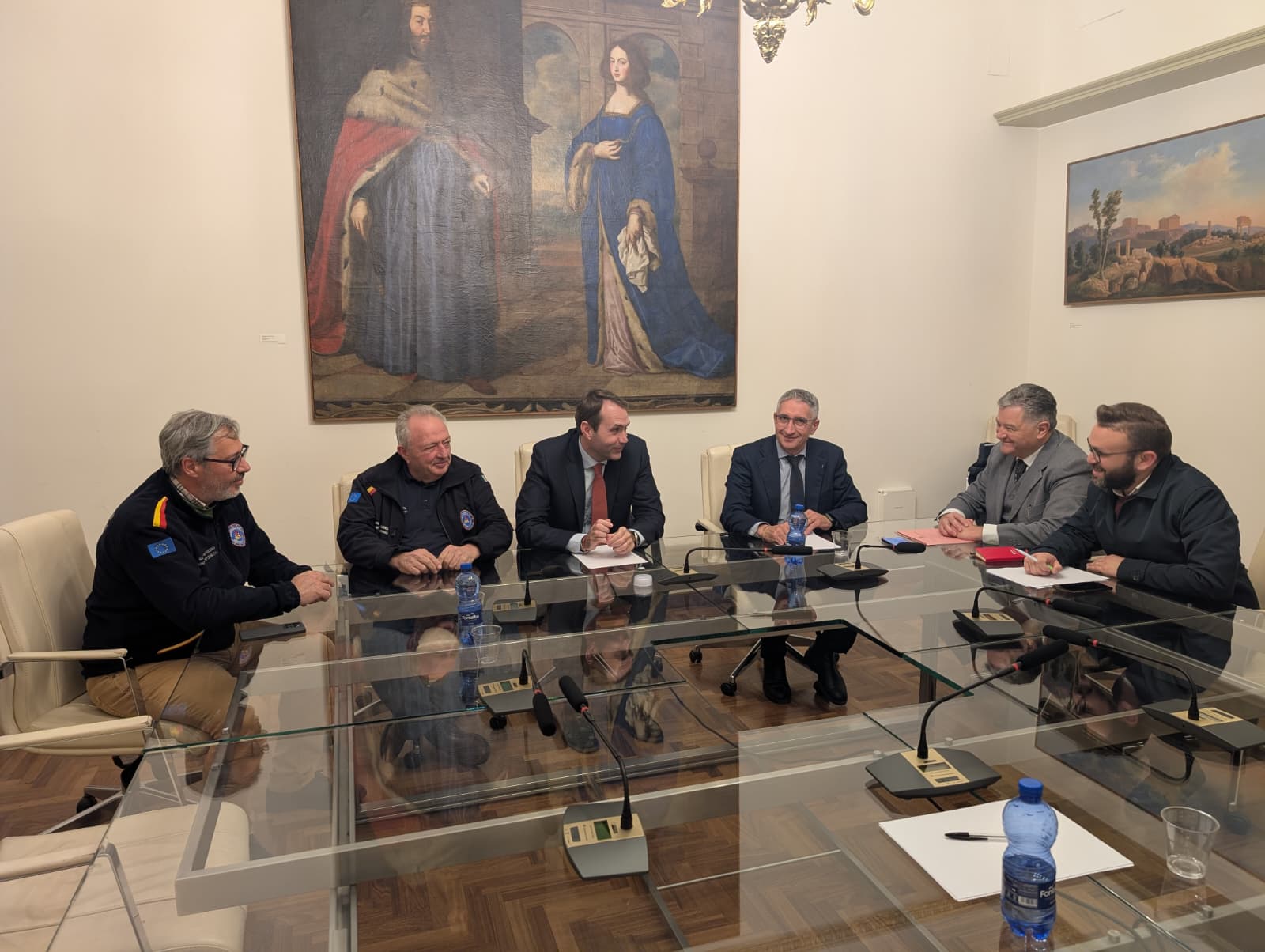 https://www.tp24.it/immagini_articoli/04-12-2025/1764844714-0-crisi-idrica-nel-trapanese-entro-dieci-giorni-il-collegamento-lago-arancio-diga-garcia.jpg