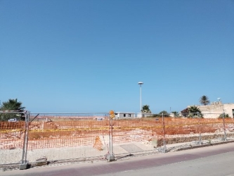 https://www.tp24.it/immagini_articoli/05-05-2026/a-marsala-cantieri-aperti-e-poca-sicurezza-stradale-perche-non-lavorare-dopo-le-20-250.jpg