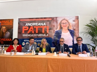 https://www.tp24.it/immagini_articoli/05-05-2026/marsala-patti-presenta-programma-e-assessori-ci-prenderemo-cura-della-citta-250.jpg
