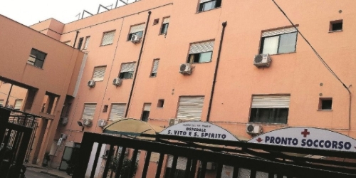 https://www.tp24.it/immagini_articoli/05-05-2026/mio-padre-e-solo-un-numero-lettera-denuncia-dal-reparto-di-lungodegenza-di-alcamo-250.jpg