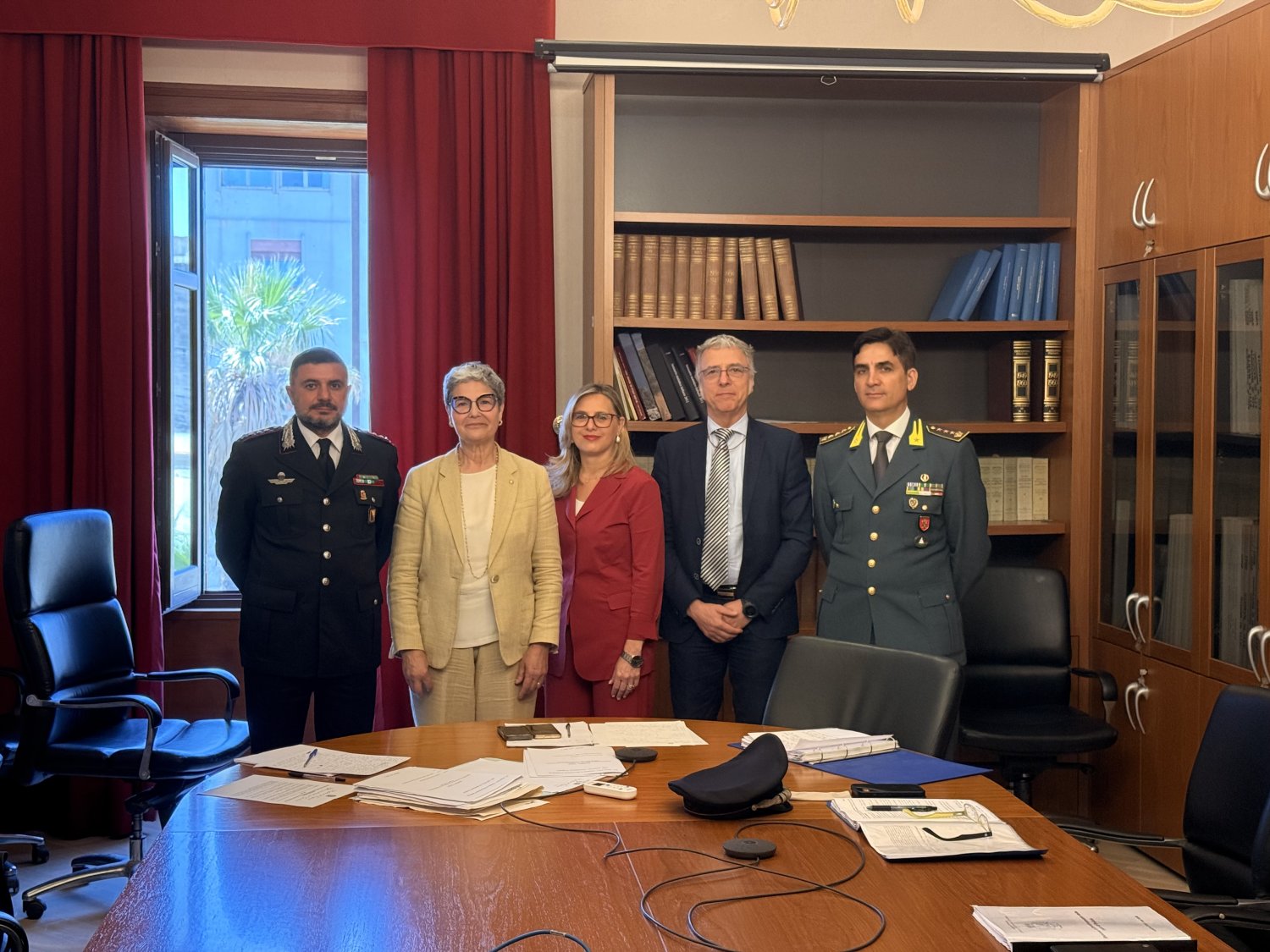 https://www.tp24.it/immagini_articoli/05-06-2026/1780638543-0-aggressioni-ai-braccianti-a-marsala-vertice-in-prefettura-piu-controlli-nelle-campagne.jpg