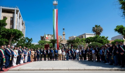https://www.tp24.it/immagini_articoli/05-06-2026/trapani-celebra-l-80-anniversario-della-repubblica-tra-memoria-giovani-e-costituzione-250.jpg