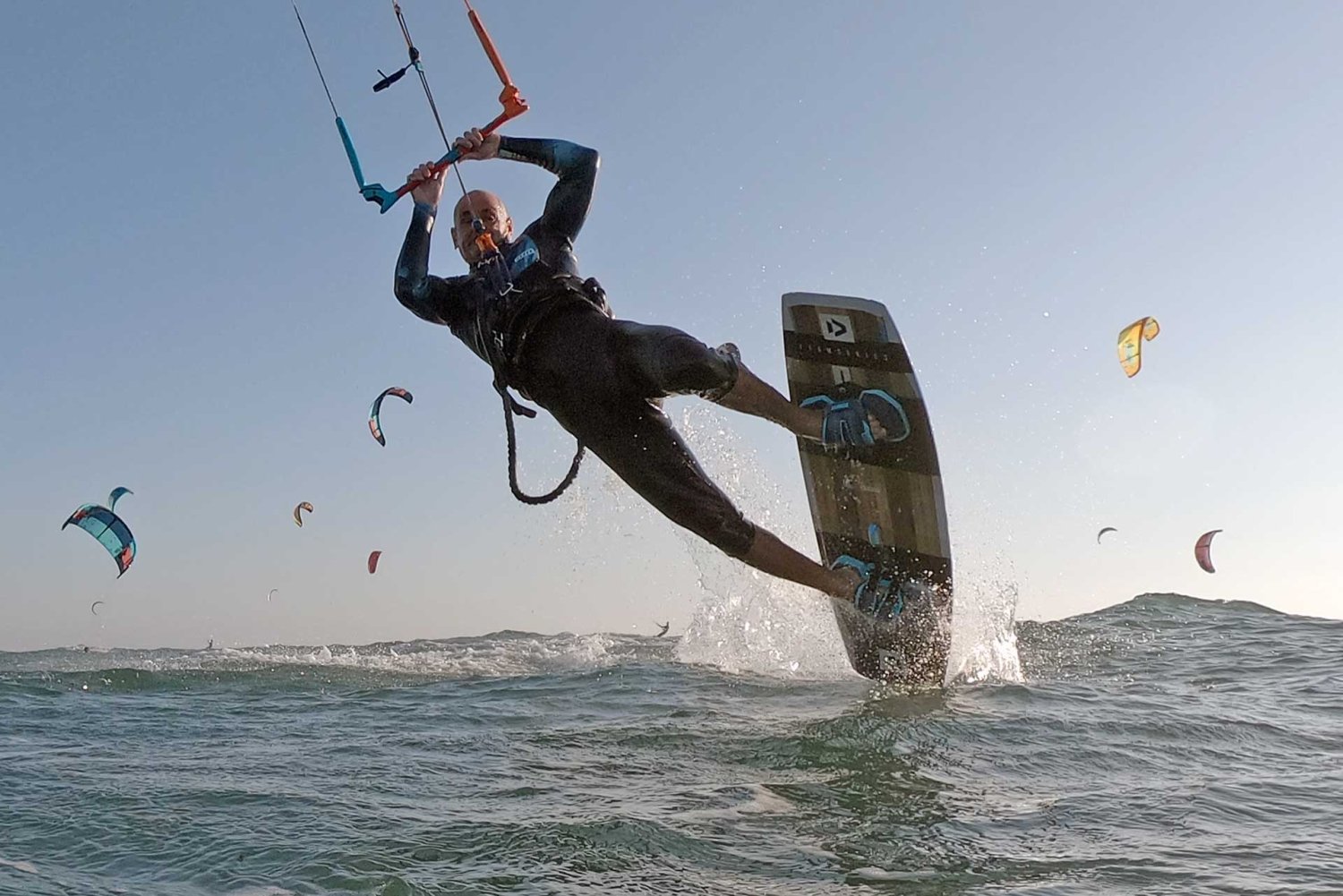 https://www.tp24.it/immagini_articoli/05-07-2026/1783250747-0-kitesurf-tavola-sparita-nel-viaggio-milano-marsala-dopo-cinque-anni-arriva-il-risarcimento.jpg