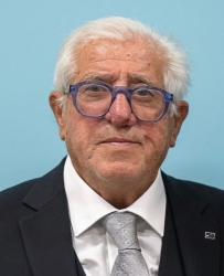 https://www.tp24.it/immagini_articoli/05-09-2026/marsala-addio-al-cavaliere-arcangelo-giammartino-per-38-anni-nella-polizia-di-stato-250.jpg