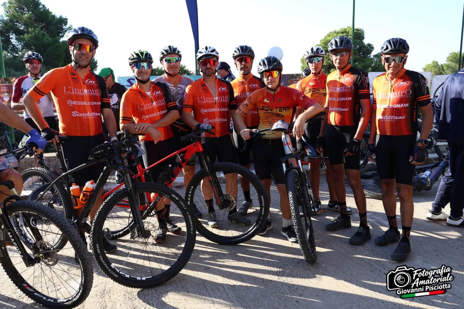 https://www.tp24.it/immagini_articoli/05-10-2026/1791180608-0-ciclismo-grande-domenica-per-l-asd-leoni-team-podio-e-piazzamenti-in-diverse-gare.jpg