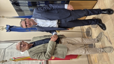 https://www.tp24.it/immagini_articoli/05-10-2026/castellammare-antonio-senia-e-nuovo-assessore-si-occupera-di-infrastrutture-agricoltura-e-monte-inici-250.jpg