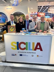 https://www.tp24.it/immagini_articoli/06-03-2026/turismo-i-tedeschi-trainano-la-sicilia-west-of-sicily-si-promuove-a-berlino-250.jpg