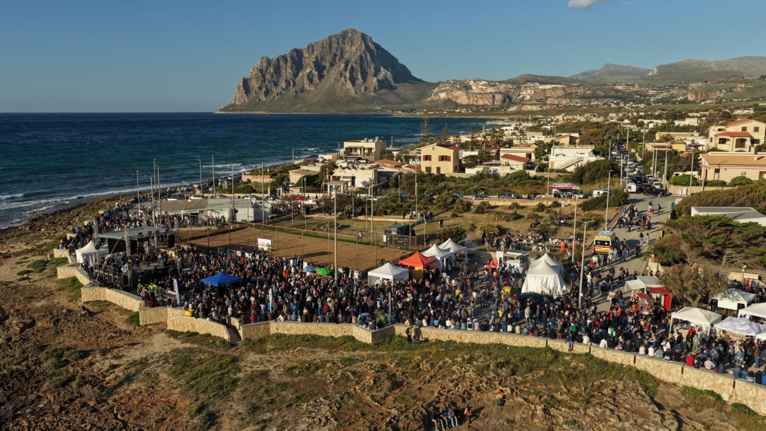 https://www.tp24.it/immagini_articoli/06-05-2026/1778048015-0-primo-maggio-fest-2026-ecco-come-e-andata-al-lido-valderice.jpg