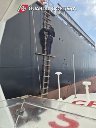 https://www.tp24.it/immagini_articoli/06-05-2026/pantelleria-marittimo-colto-da-malore-su-una-nave-soccorso-dalla-guardia-costiera-250.jpg