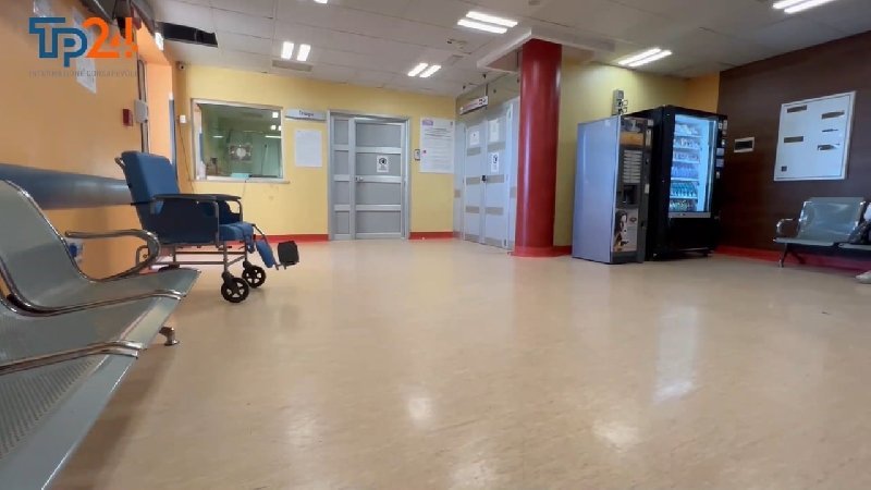 https://www.tp24.it/immagini_articoli/06-08-2026/1786037162-0-curarsi-al-nord-la-fuga-dalla-sicilia-continua-trapani-e-tra-le-province-peggiori.jpg