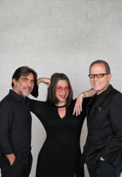 https://www.tp24.it/immagini_articoli/06-08-2026/i-beatles-incontrano-il-jazz-a-selinunte-milici-biancardi-e-vespertino-aprono-il-tour-di-agricantus-250.jpg