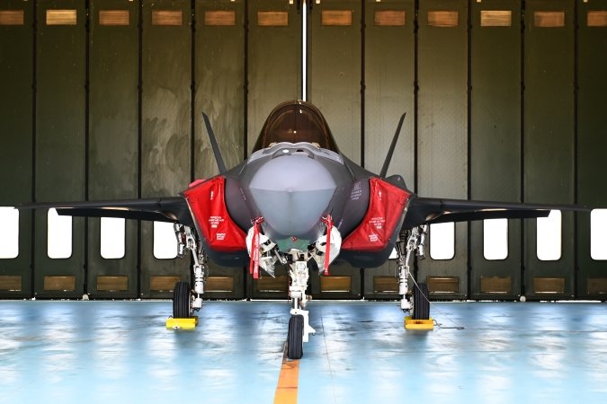https://www.tp24.it/immagini_articoli/06-09-2026/1788649181-0-f-35-a-birgi-ecco-il-programma-nuova-base-operativa-e-scuola-internazionale-entro-il-2029.jpg
