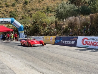 https://www.tp24.it/immagini_articoli/06-09-2026/sono-due-giovani-spettatori-le-vittime-della-tragedia-della-monte-erice-250.jpg