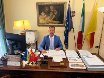 https://www.tp24.it/immagini_articoli/06-10-2026/beni-culturali-bando-per-la-street-art-nei-comuni-siciliani-250.jpg