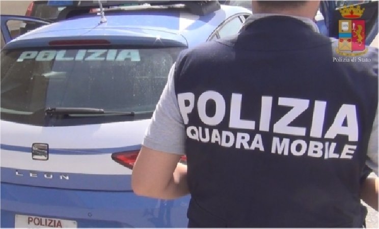 https://www.tp24.it/immagini_articoli/07-03-2026/1772883108-0-corruzione-e-falsi-invalidi-all-asp-di-palermo-tre-arresti-sequestrati-1-2-milioni.jpg