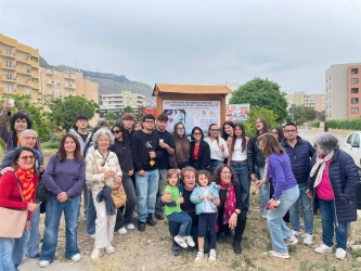 https://www.tp24.it/immagini_articoli/07-05-2026/villa-rosina-nord-inaugurato-il-pannello-dedicato-a-rita-atria-250.jpg