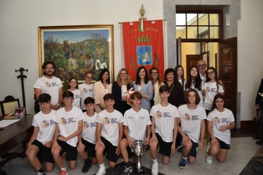 https://www.tp24.it/immagini_articoli/07-06-2026/marsala-i-campioni-del-calcio-a-5-ricevuti-a-palazzo-municipale-dalla-sindaca-patti-250.jpg