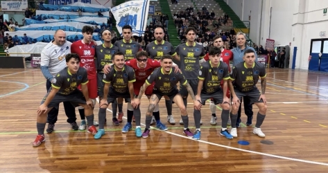 https://www.tp24.it/immagini_articoli/08-02-2026/futsal-grande-vittoria-del-marsala-futsal-sulla-capolista-messina-la-vetta-e-vicina-250.jpg