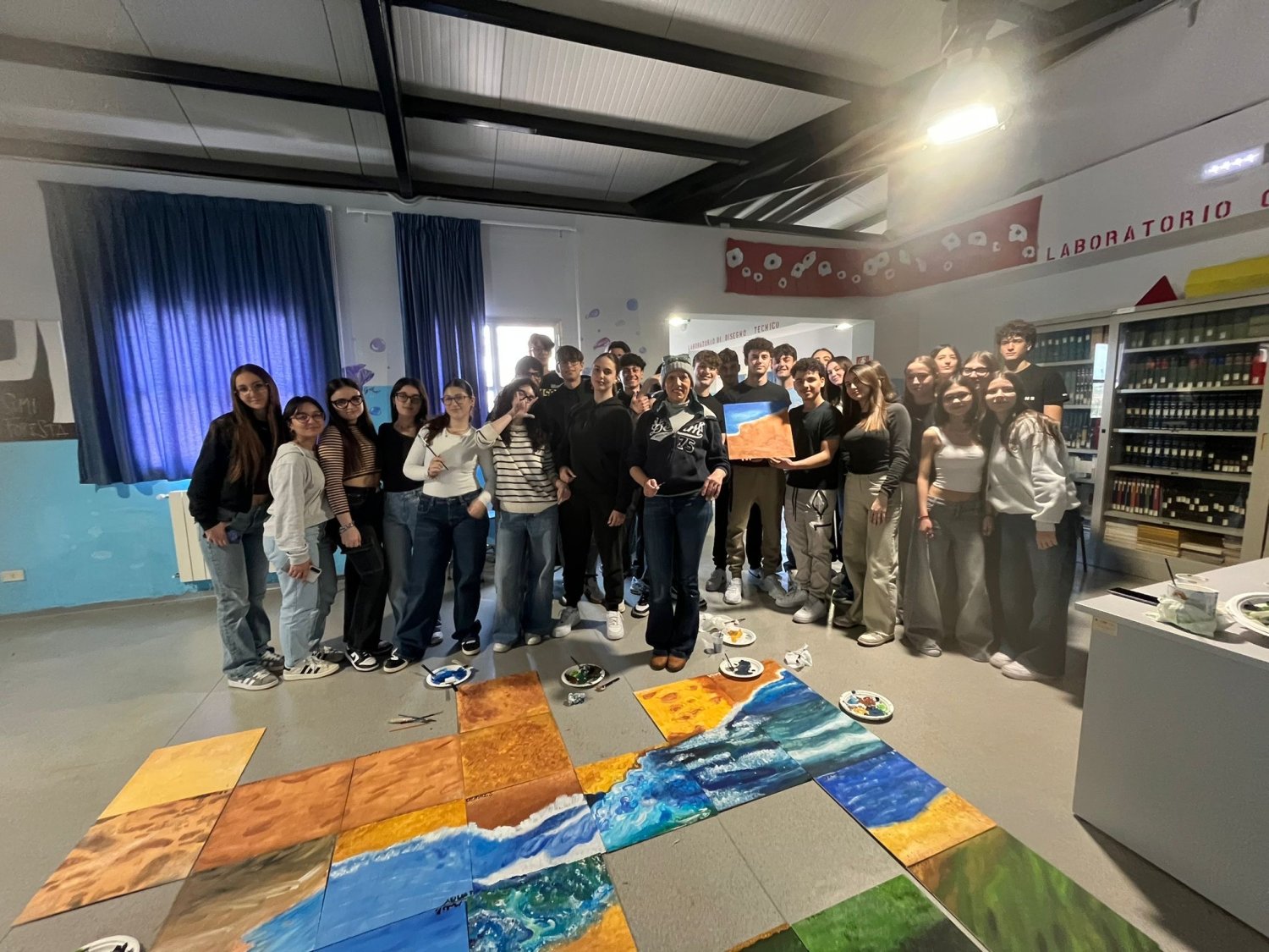https://www.tp24.it/immagini_articoli/08-05-2026/1778223536-0-castelvetrano-laboratorio-artistico-al-liceo-scientifico-per-la-settimana-dello-studente.jpg