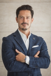 https://www.tp24.it/immagini_articoli/08-06-2026/luca-tamburello-il-genio-della-finanza-che-gestiva-i-milioni-della-droga-250.jpg