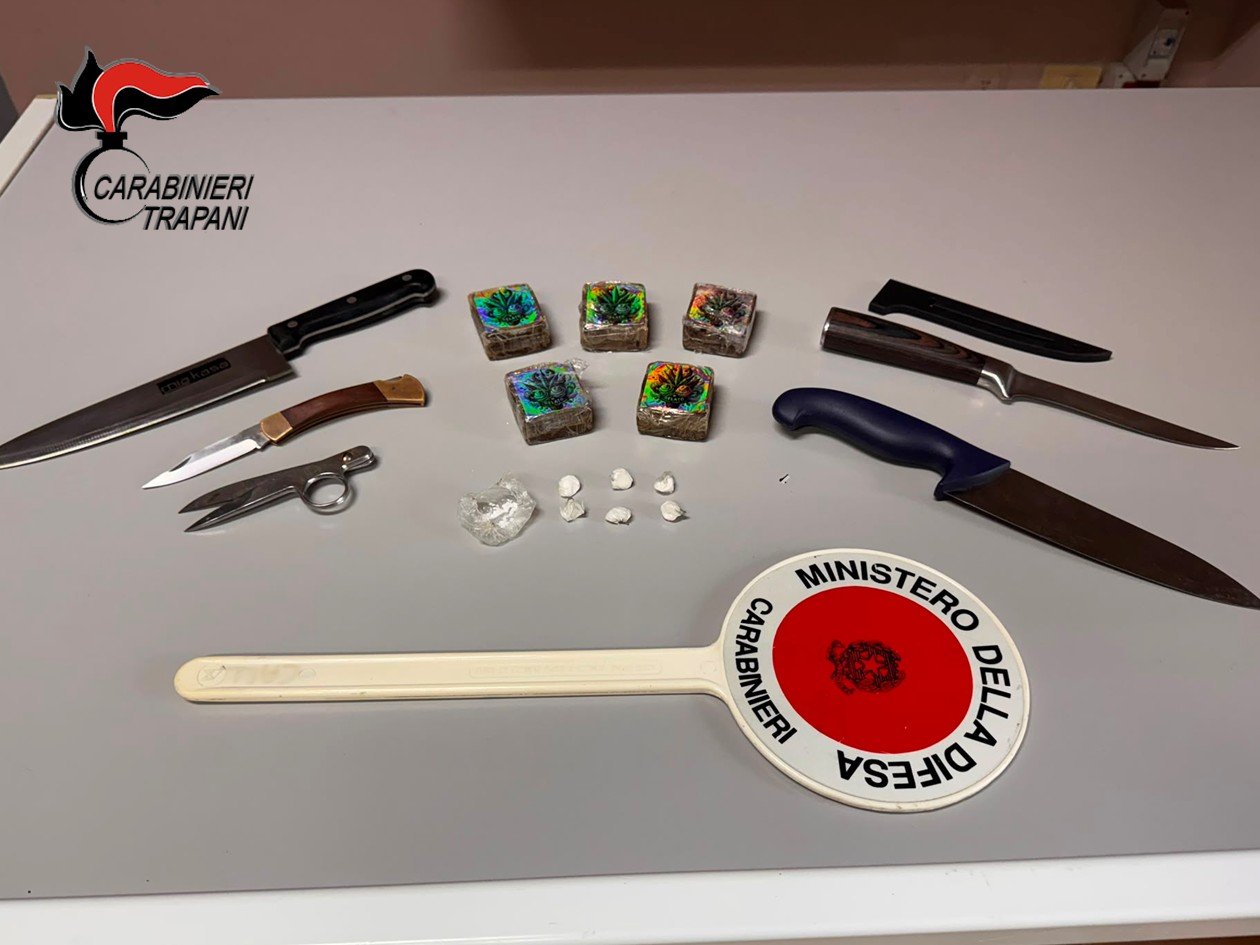 https://www.tp24.it/immagini_articoli/08-09-2026/1788858188-0-selinunte-dopo-le-aggressioni-scattano-i-controlli-droga-e-armi-4-arresti.jpg