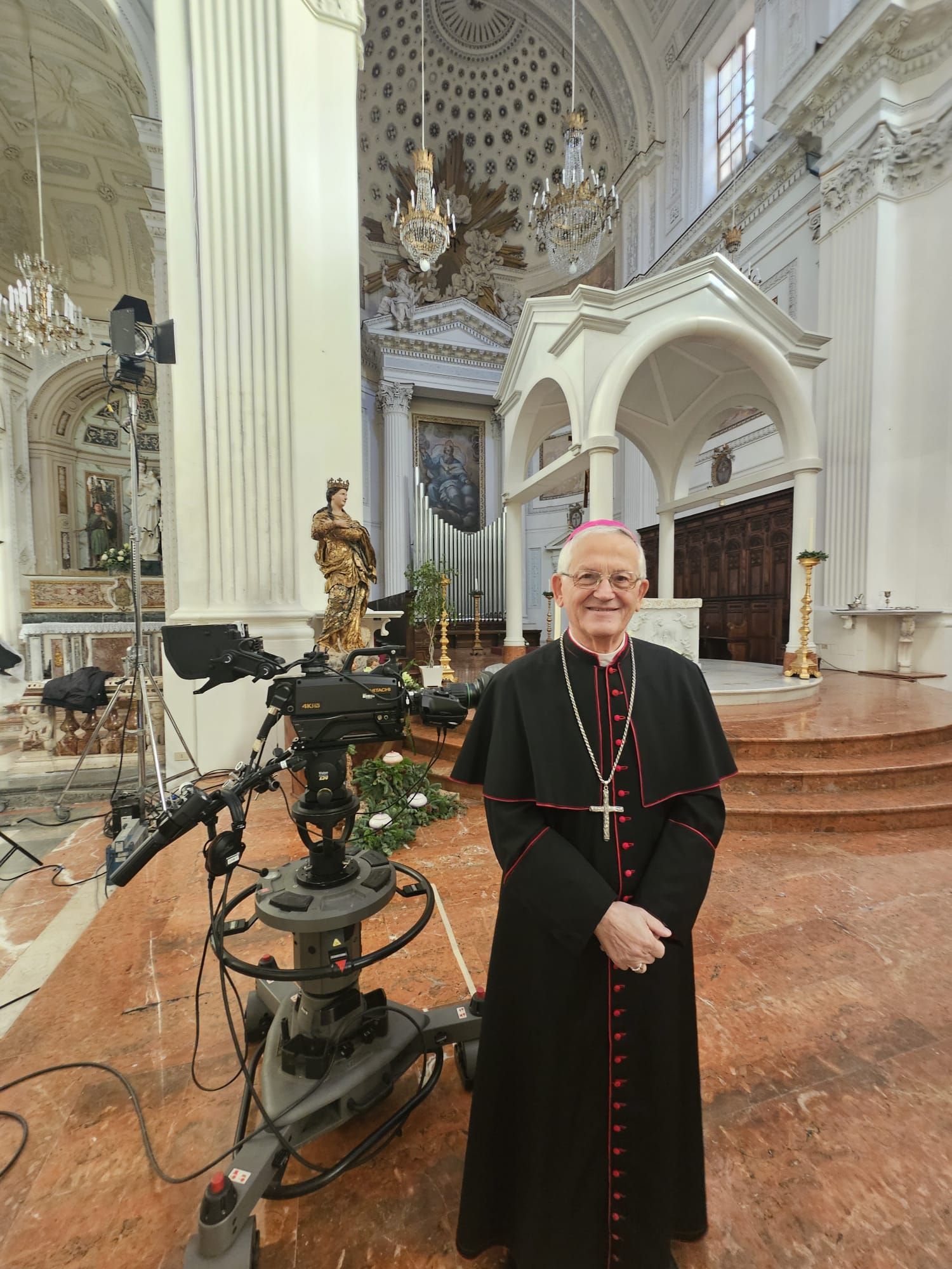 https://www.tp24.it/immagini_articoli/08-12-2025/1765187724-0-la-messa-dell-immacolata-in-diretta-da-trapani-su-raiuno.jpg