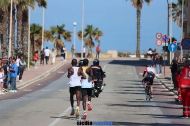 https://www.tp24.it/immagini_articoli/09-04-2026/atletica-si-avvicina-il-termine-per-le-iscrizioni-della-sigel-marsala-marathon-250.jpg