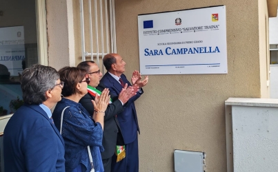 https://www.tp24.it/immagini_articoli/09-06-2026/a-misilmeri-intitolata-una-scuola-a-sara-campanella-schifani-uniti-contro-la-violenza-250.jpg