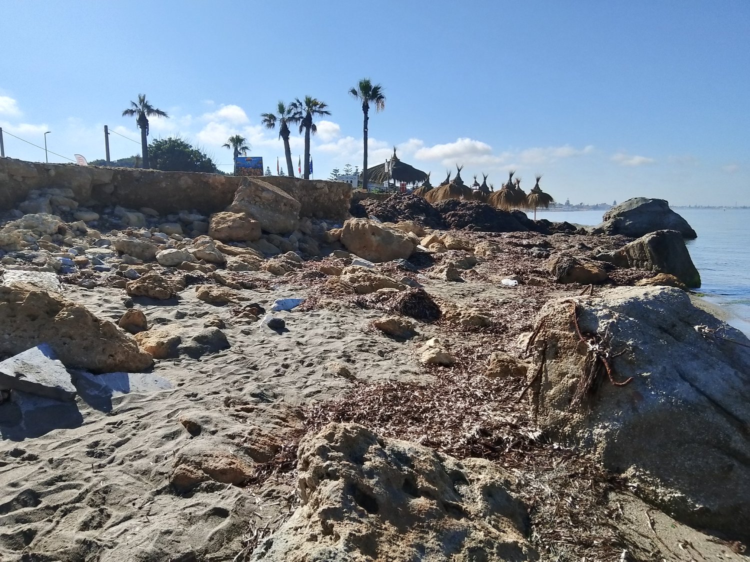 https://www.tp24.it/immagini_articoli/09-07-2026/1783560783-0-marsala-la-spiaggia-libera-del-fortino-ridotta-dai-lavori-del-lido.jpg