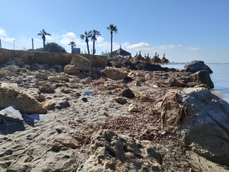 https://www.tp24.it/immagini_articoli/09-07-2026/marsala-la-spiaggia-libera-del-fortino-ridotta-dai-lavori-del-lido-250.jpg