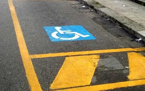 https://www.tp24.it/immagini_articoli/09-09-2025/1757399520-0-mazara-nuove-regole-per-i-parcheggi-per-disabili.jpg
